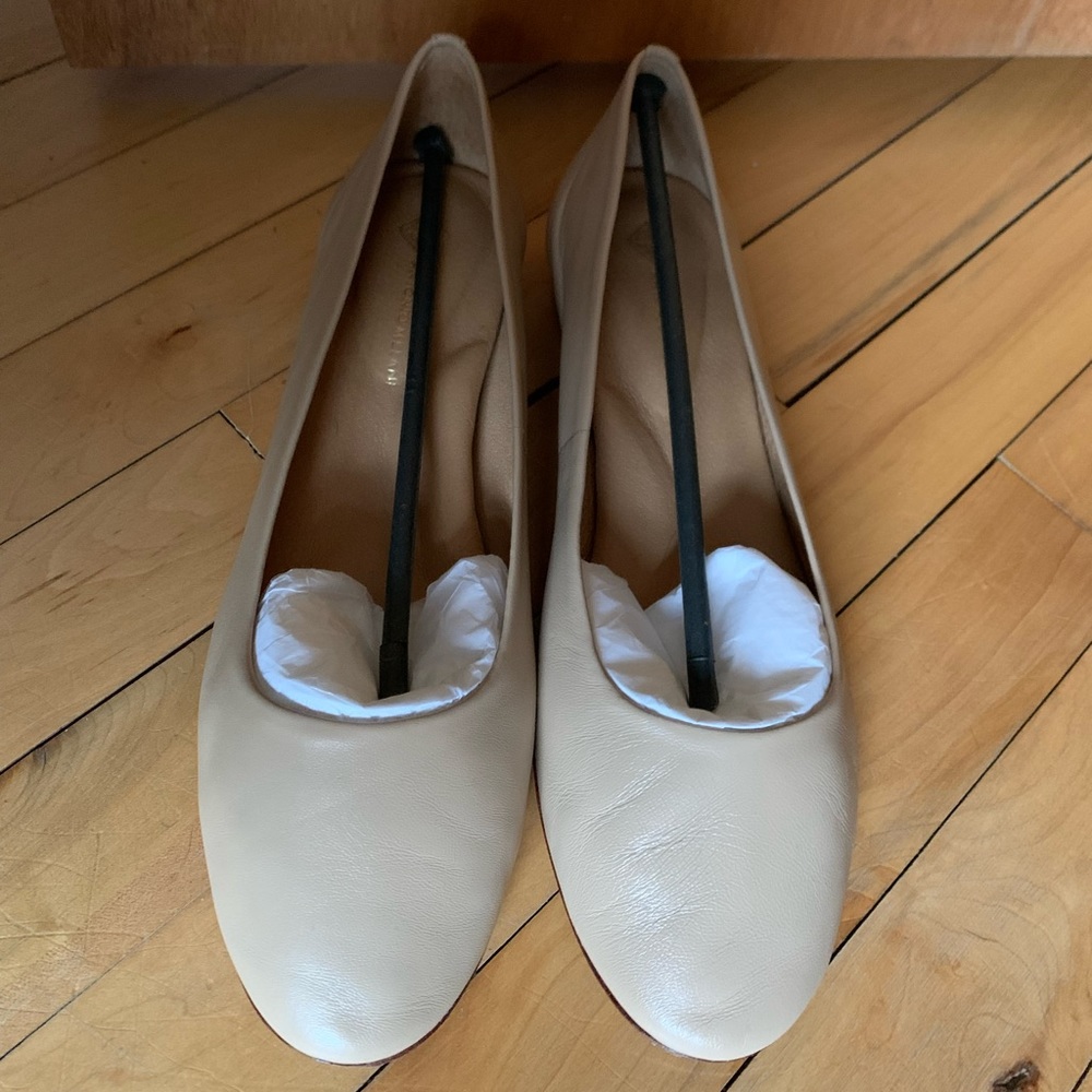 Antonio Melani Tan Flats 8.5